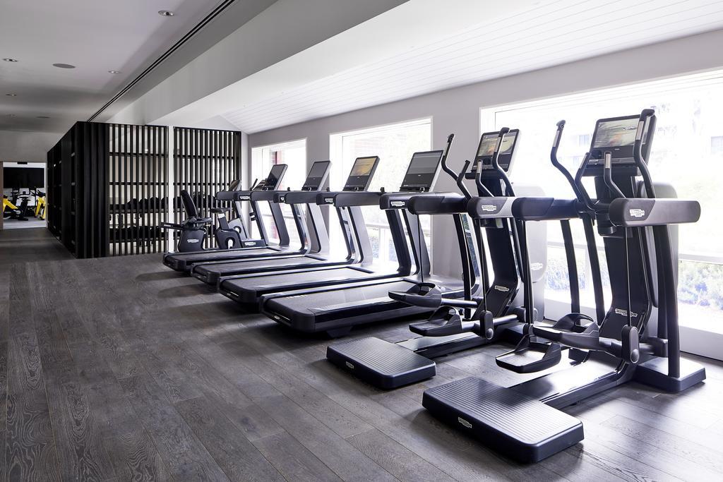 Hotel Realm Canberra Zewnętrze zdjęcie The gym at The Standard East Village