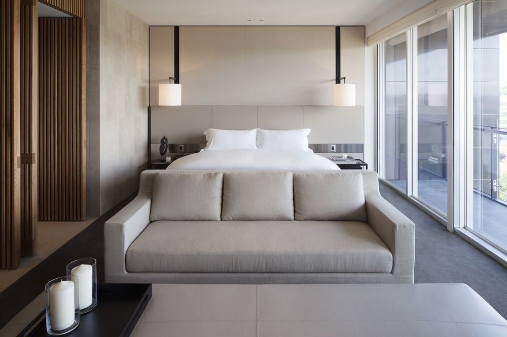 Hotel Realm Canberra Zewnętrze zdjęcie A bedroom at The Edition
